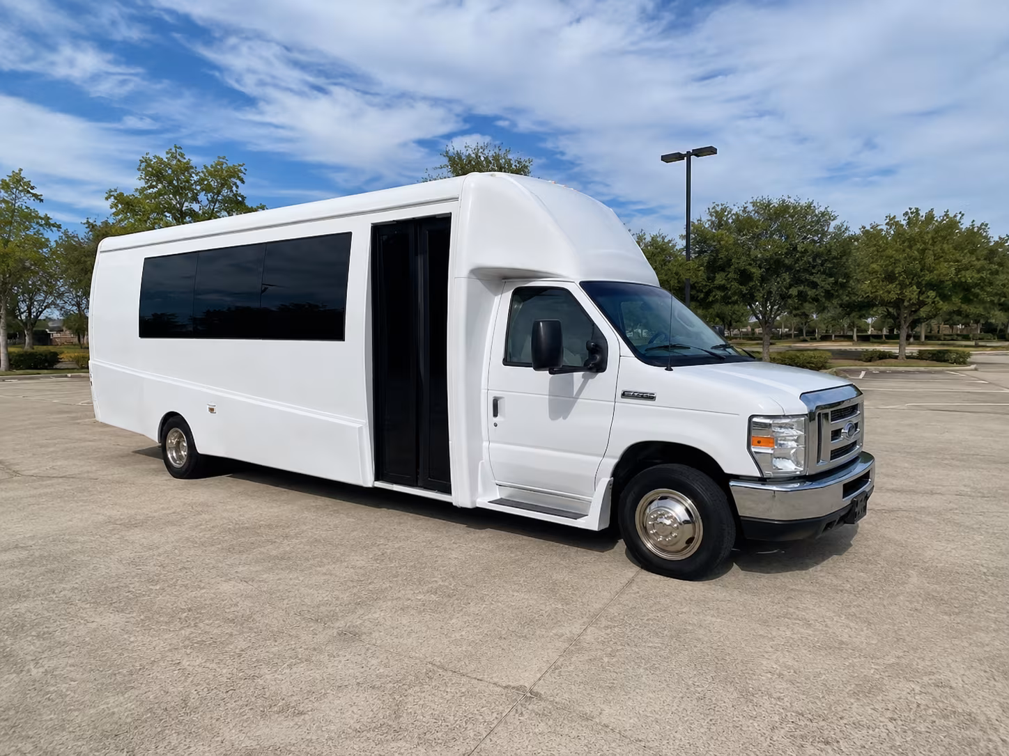 Oakland Homecoming & Prom Party Bus Rentals