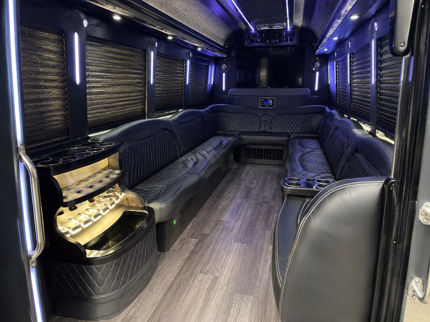 Reno Winery Tour & Pub Crawl Transportation party bus exterior