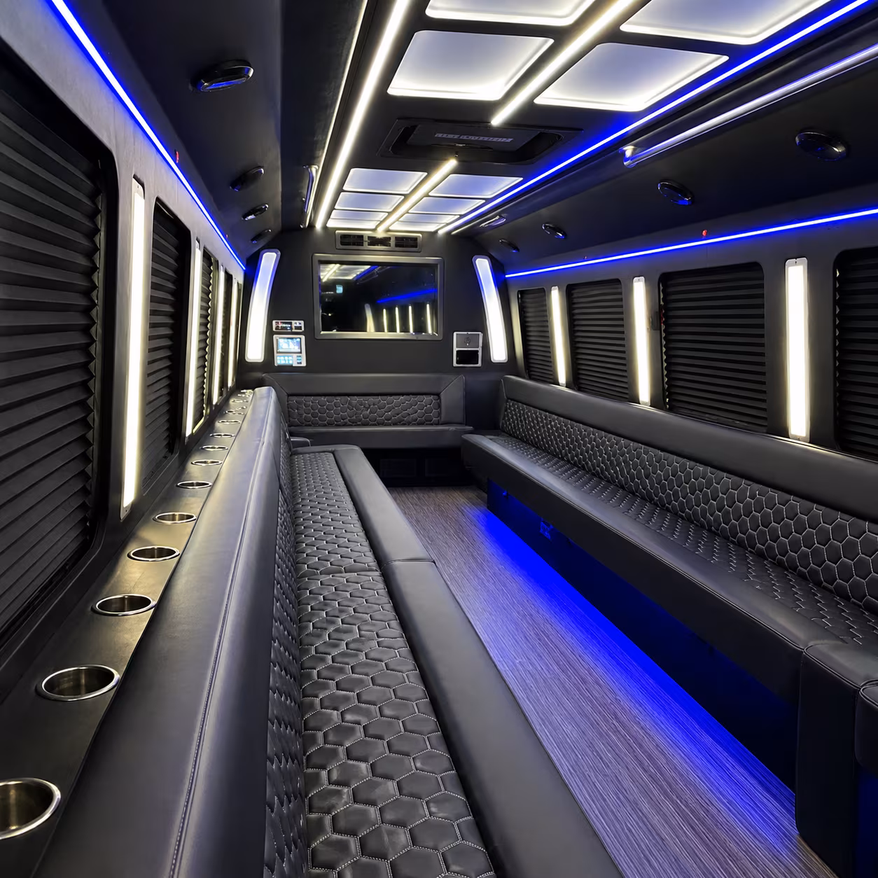 Turlock Winery Tour & Pub Crawl Transportation
